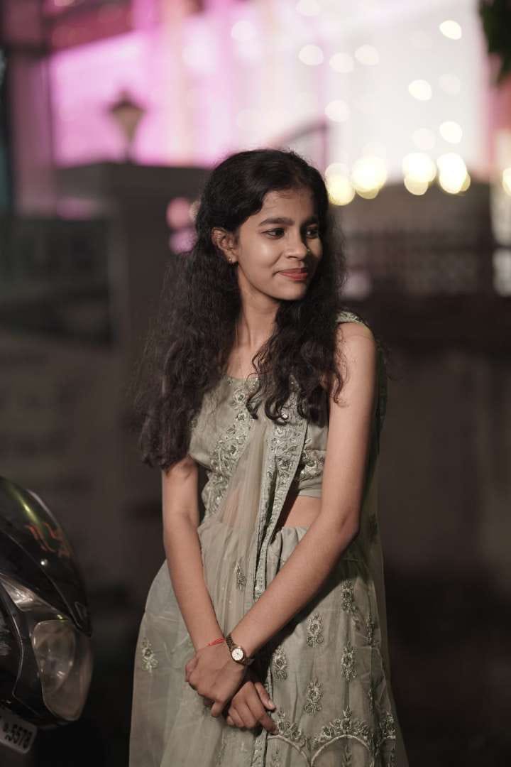 Side Pose